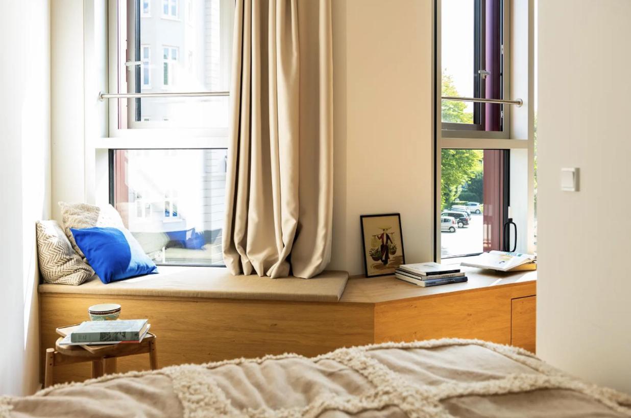 Living Apartment *